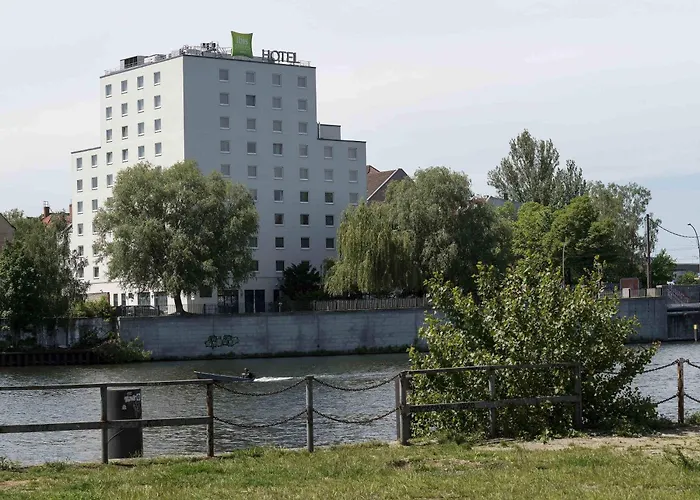 Ibis Styles Berlin Treptow Hotel